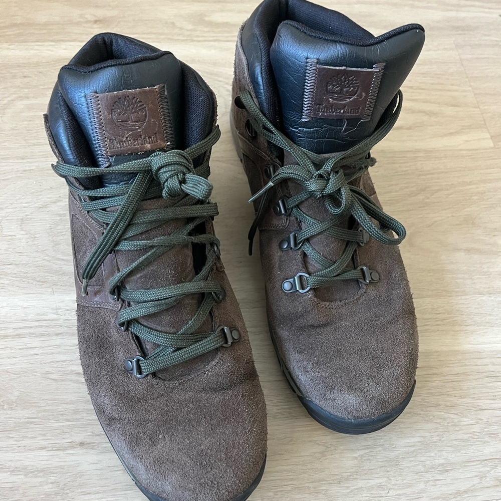 Timberland Men's Suede Brown Boots -Hiking